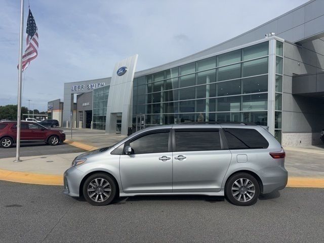 2020 Toyota Sienna Limited