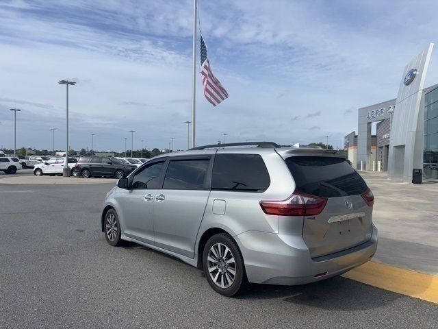 2020 Toyota Sienna Limited