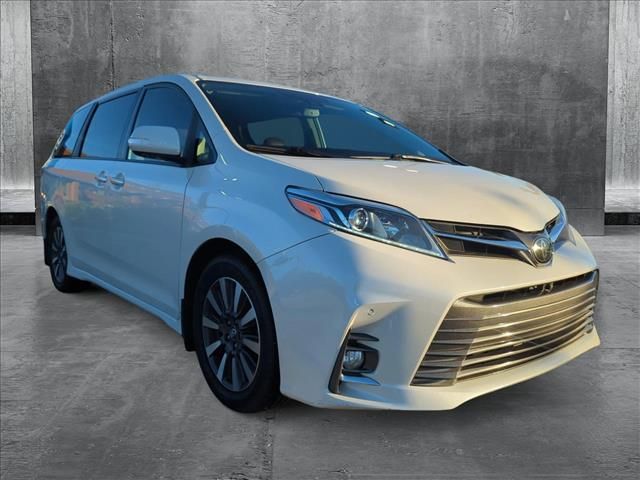 2020 Toyota Sienna Limited Premium