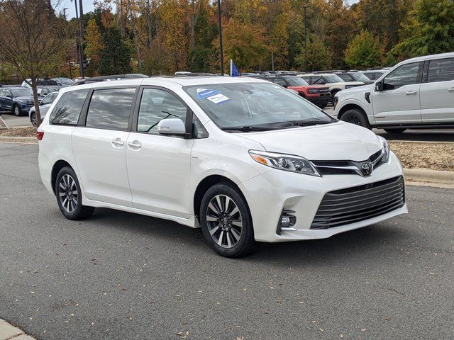 2020 Toyota Sienna Limited Premium