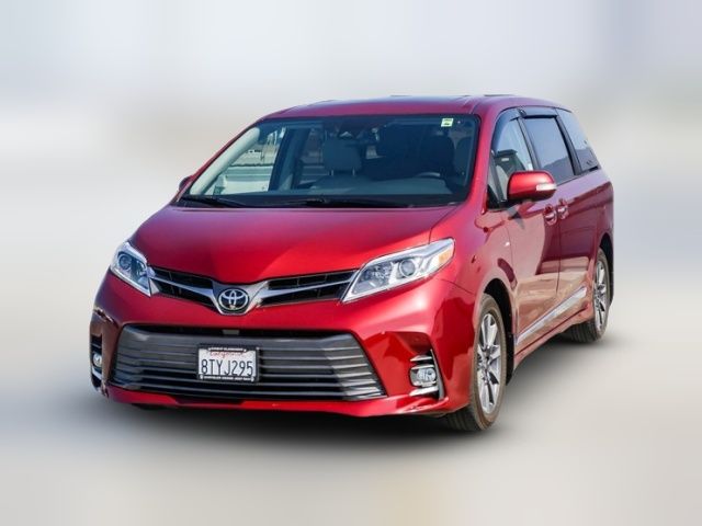 2020 Toyota Sienna 