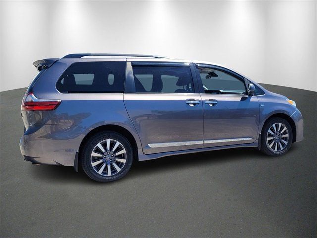 2020 Toyota Sienna Limited Premium