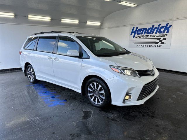 2020 Toyota Sienna Limited Premium