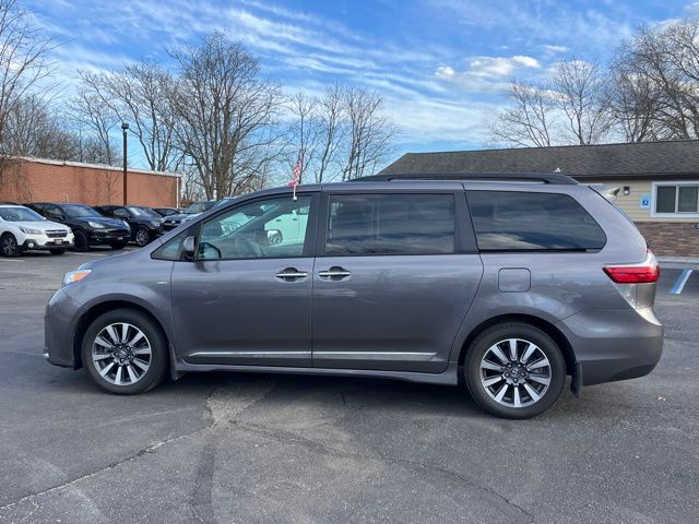 2020 Toyota Sienna Limited Premium