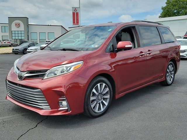 2020 Toyota Sienna Limited Premium