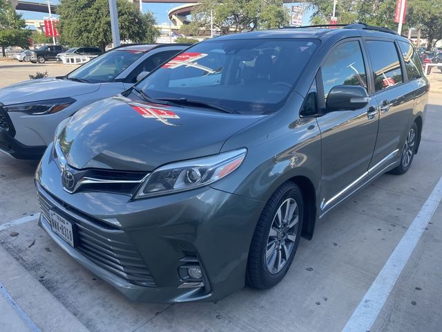 2020 Toyota Sienna Limited Premium