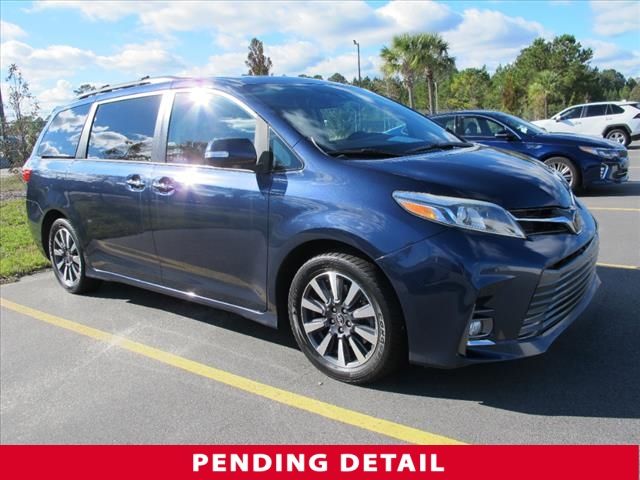 2020 Toyota Sienna Limited Premium