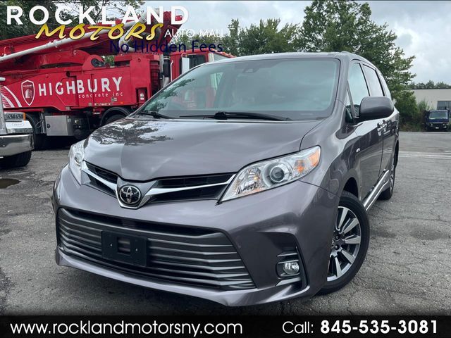 2020 Toyota Sienna 