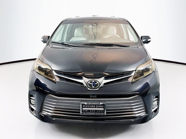 2020 Toyota Sienna Limited Premium