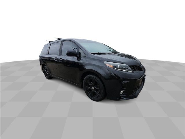 2020 Toyota Sienna SE