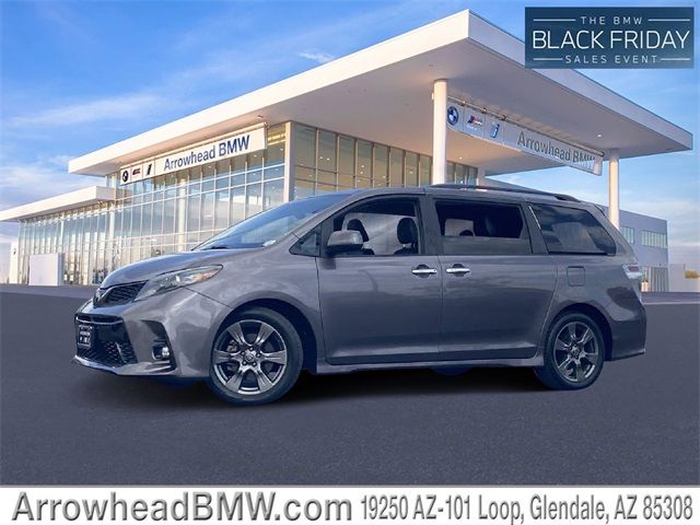 2020 Toyota Sienna SE