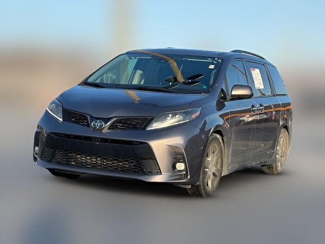 2020 Toyota Sienna SE