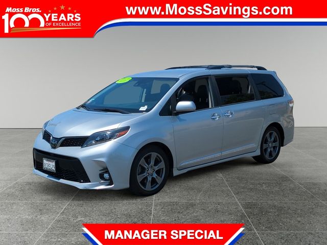 2020 Toyota Sienna SE