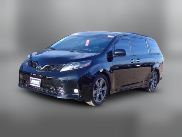 2020 Toyota Sienna SE