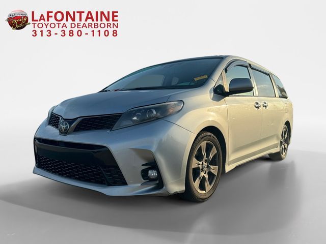 2020 Toyota Sienna SE Premium