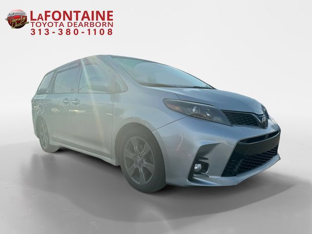 2020 Toyota Sienna 