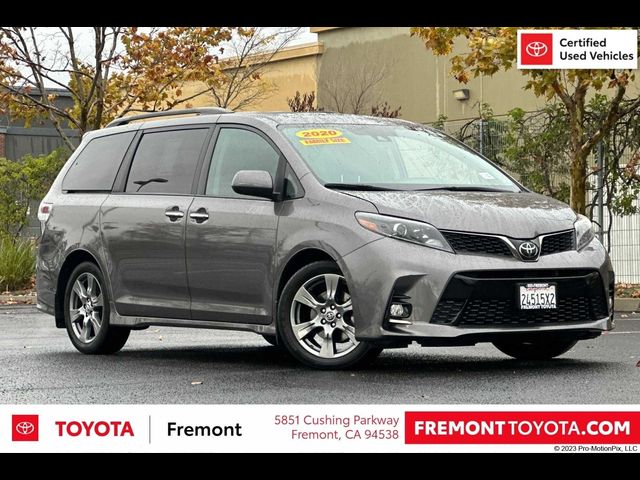 2020 Toyota Sienna 