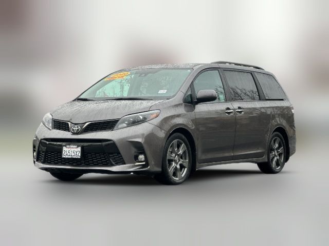 2020 Toyota Sienna 