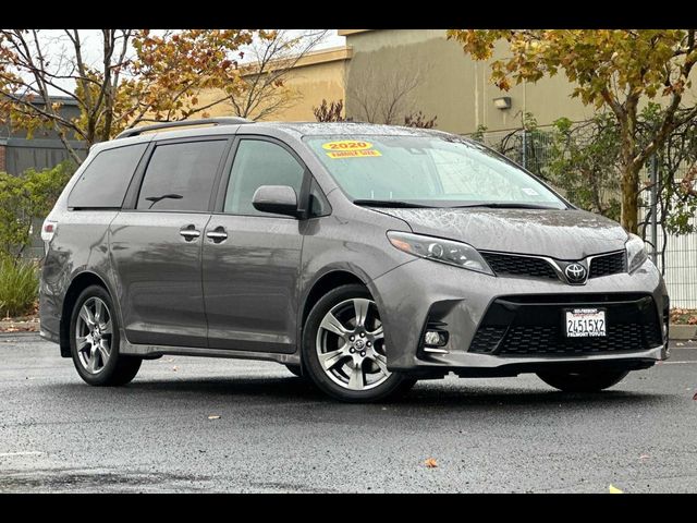 2020 Toyota Sienna 