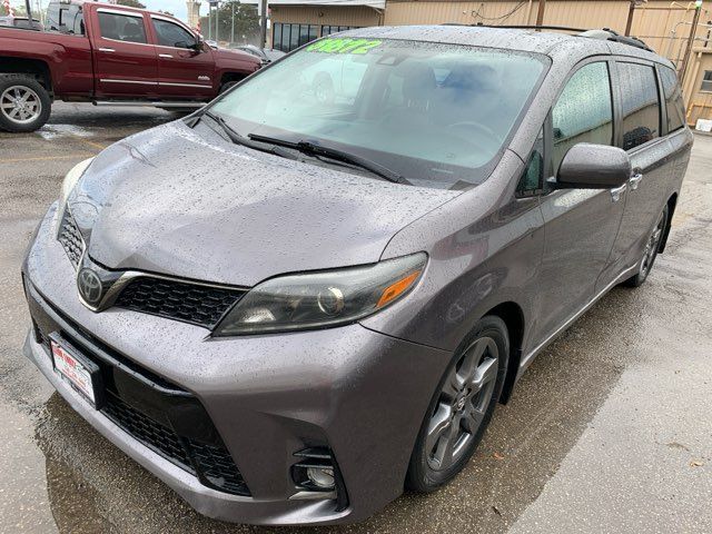 2020 Toyota Sienna 