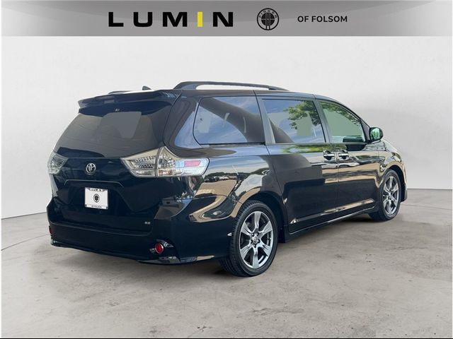 2020 Toyota Sienna 
