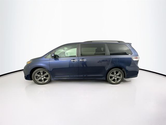 2020 Toyota Sienna SE Premium