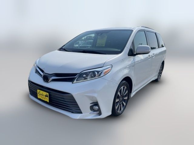 2020 Toyota Sienna XLE