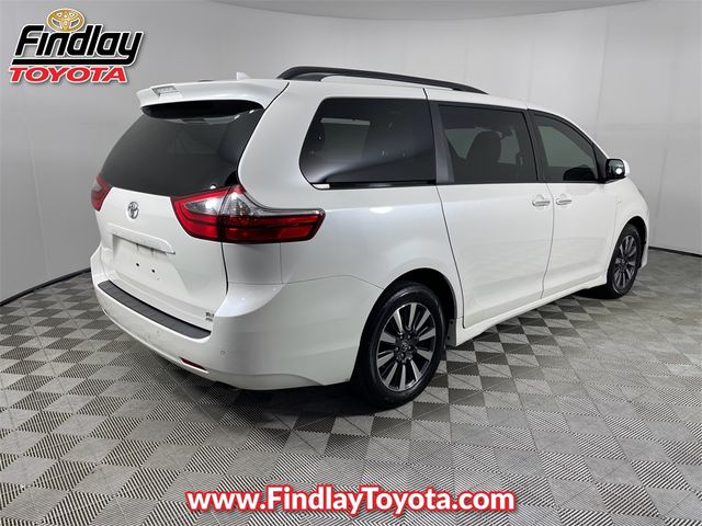 2020 Toyota Sienna XLE Premium