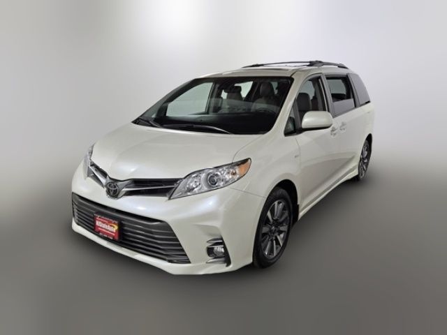 2020 Toyota Sienna XLE
