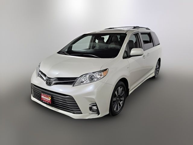 2020 Toyota Sienna XLE