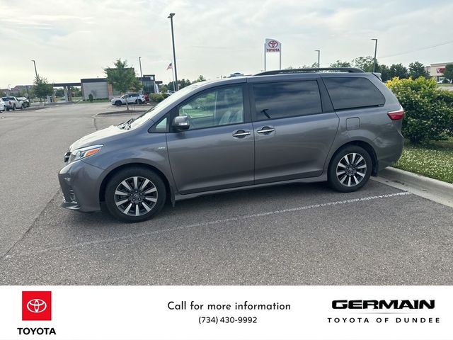 2020 Toyota Sienna XLE