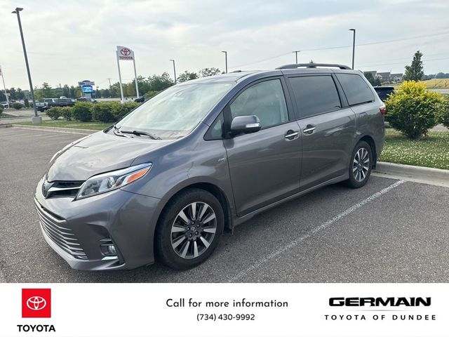 2020 Toyota Sienna XLE