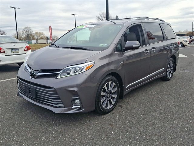 2020 Toyota Sienna Limited Premium