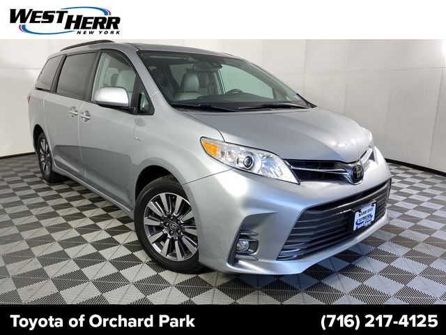 2020 Toyota Sienna 