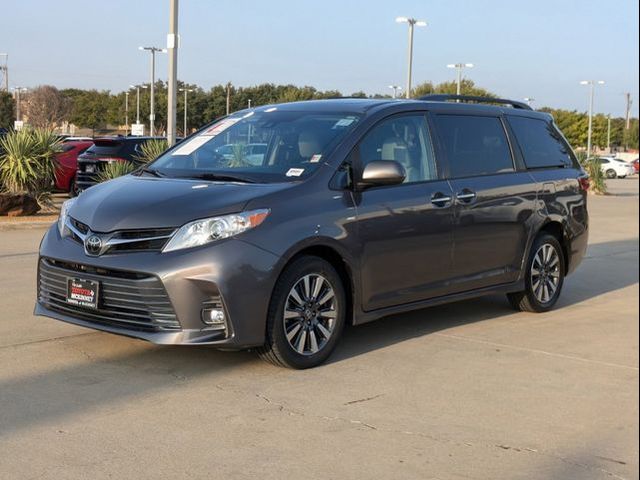 2020 Toyota Sienna 