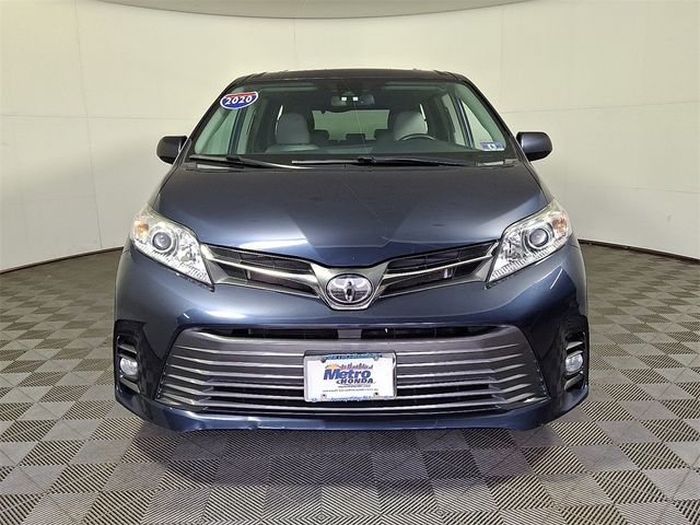 2020 Toyota Sienna XLE