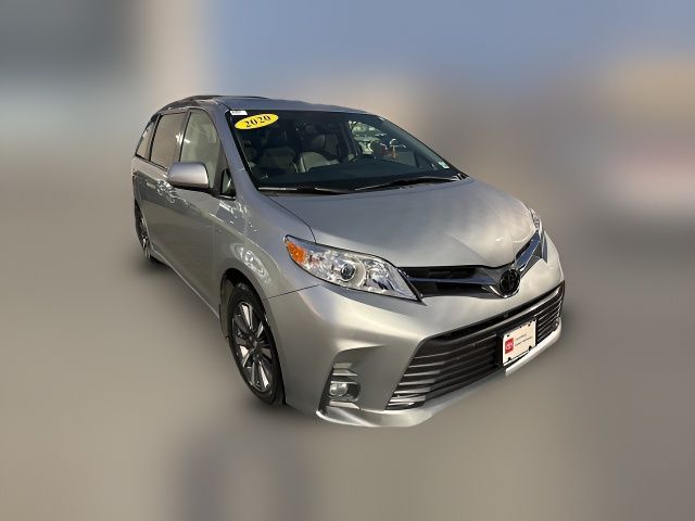 2020 Toyota Sienna XLE