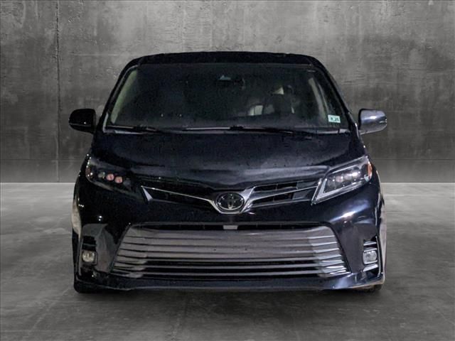 2020 Toyota Sienna XLE Premium