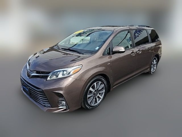 2020 Toyota Sienna XLE