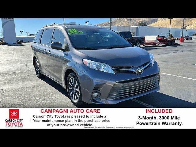 2020 Toyota Sienna XLE