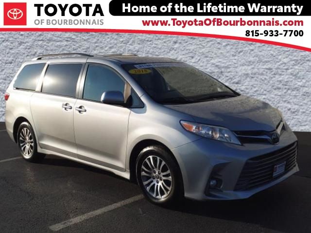 2020 Toyota Sienna XLE