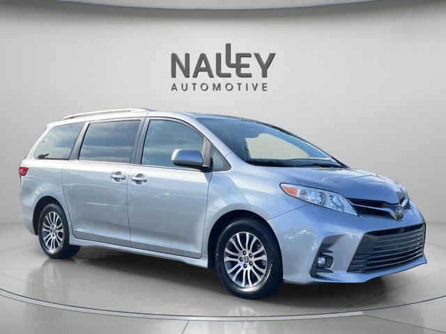 2020 Toyota Sienna 