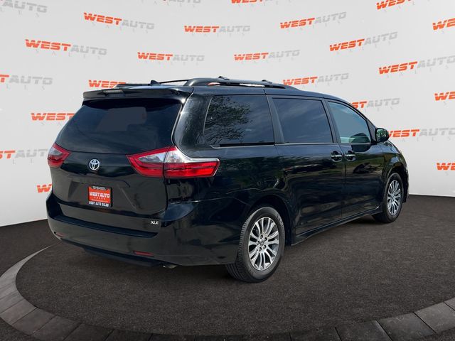 2020 Toyota Sienna 