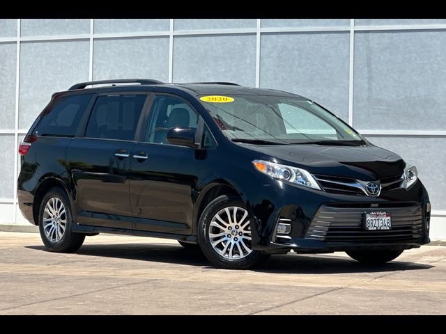 2020 Toyota Sienna 