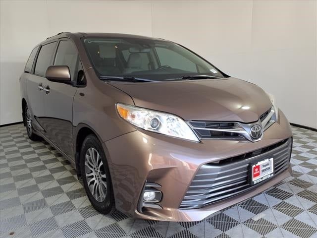 2020 Toyota Sienna 