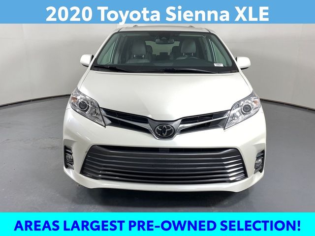 2020 Toyota Sienna XLE