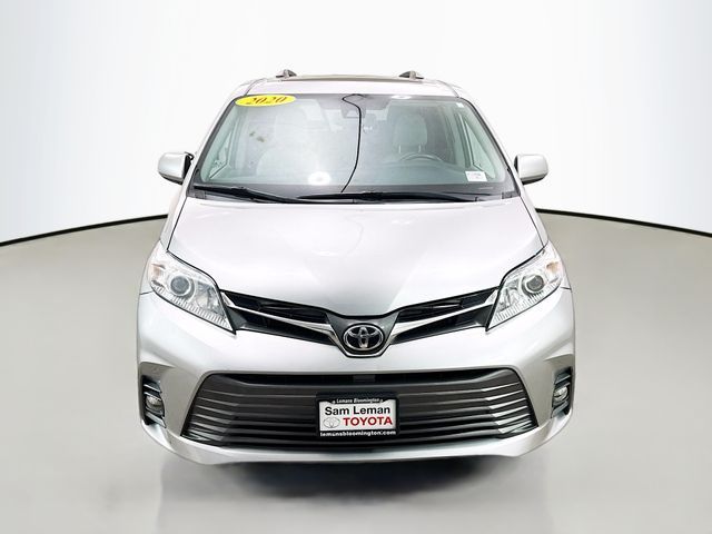 2020 Toyota Sienna 