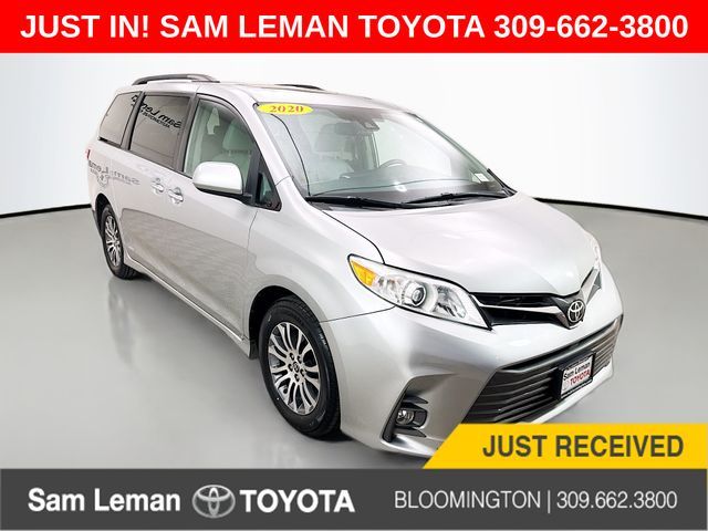 2020 Toyota Sienna 