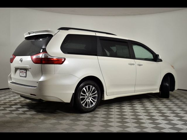 2020 Toyota Sienna Limited