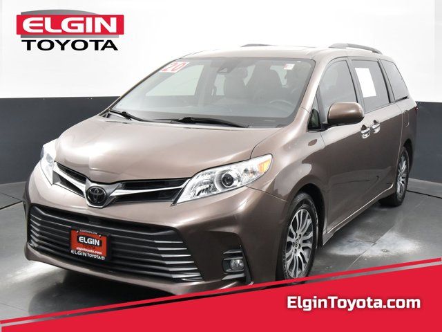 2020 Toyota Sienna XLE